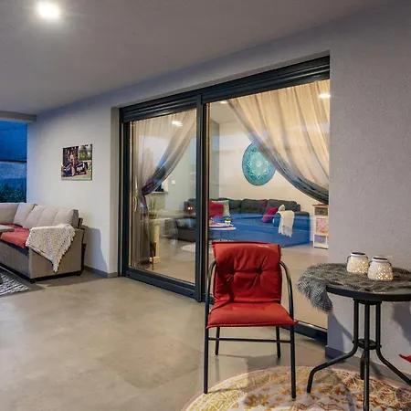 Ferienhaus 2 Bedroom Pet Friendly In *