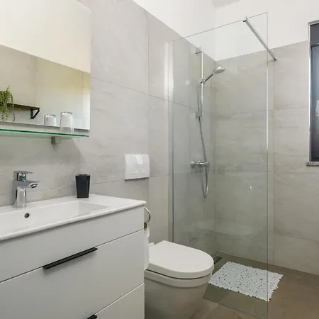 2 Bedroom Pet Friendly In Ferienhaus *