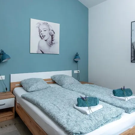 2 Bedroom Pet Friendly In