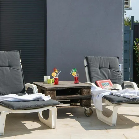 2 Bedroom Pet Friendly In Ferienhaus